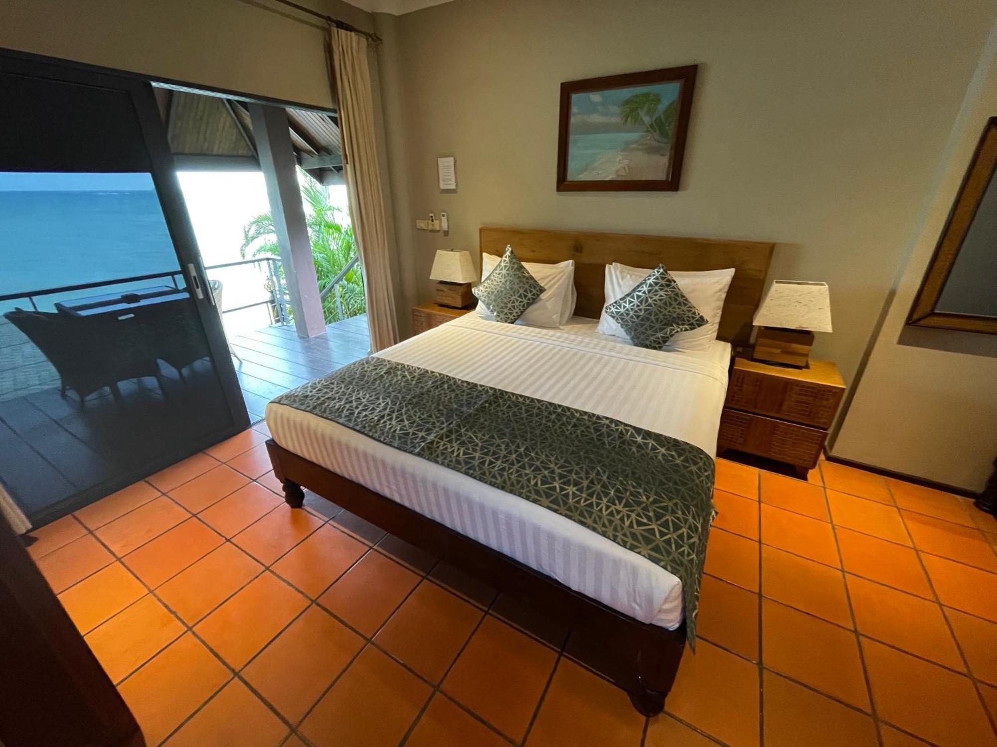 Beyond The Blue Horizon Boutique Bungalows Haad Chao Phao Exterior photo