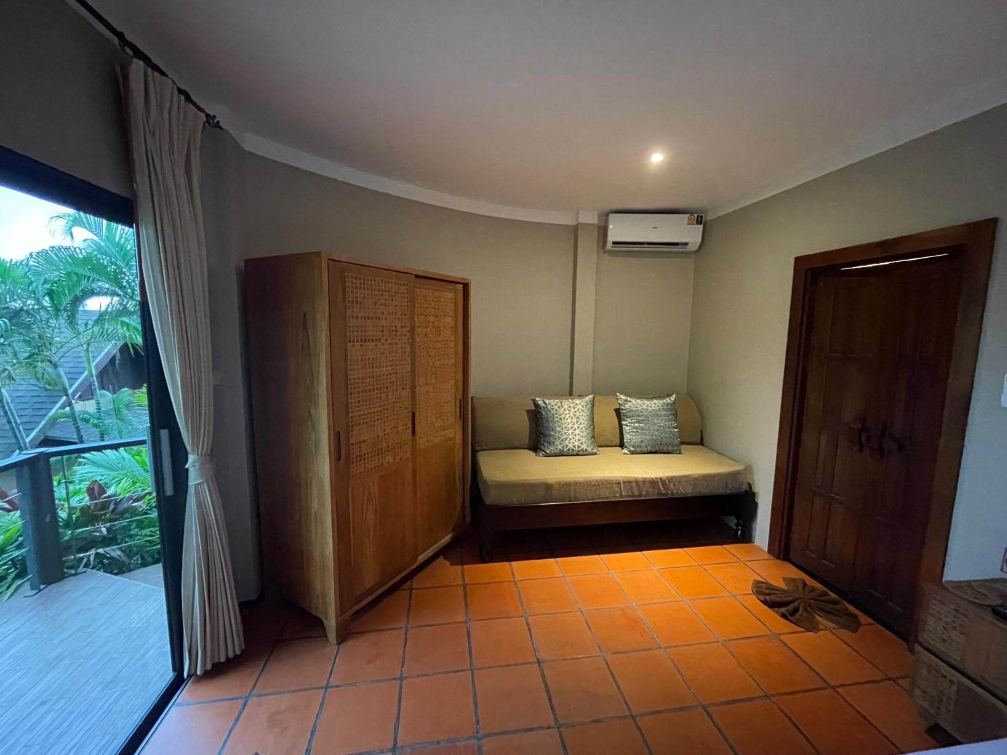 Beyond The Blue Horizon Boutique Bungalows Haad Chao Phao Exterior photo