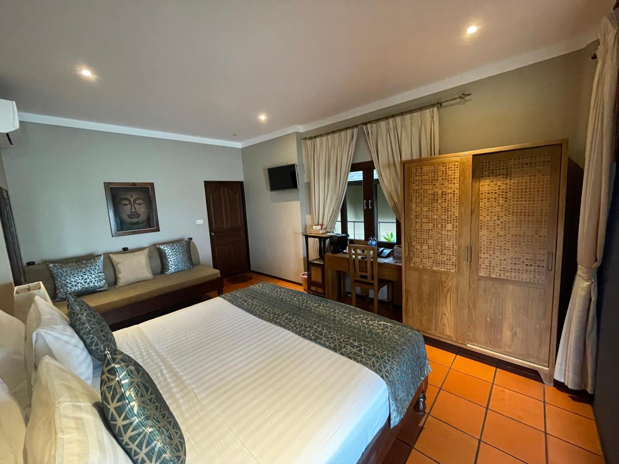 Beyond The Blue Horizon Boutique Bungalows Haad Chao Phao Exterior photo